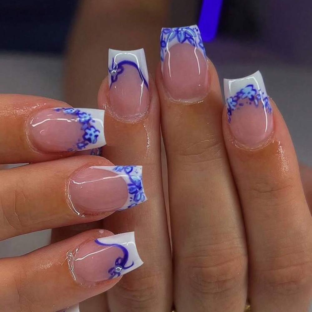 24pc Press On Nail Set from the Nail Bar 💅